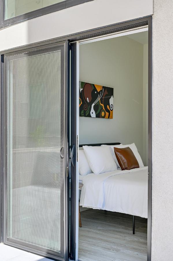 Lofted Living | Espadin Lohi Holiday home *